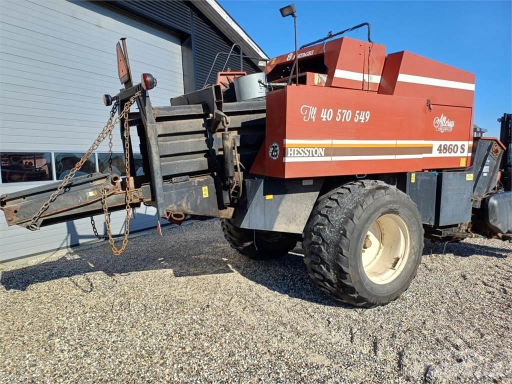 Hesston 4860S Pressere til firkantede baller