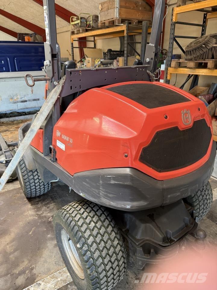 Husqvarna P525D Græsslåmaskiner