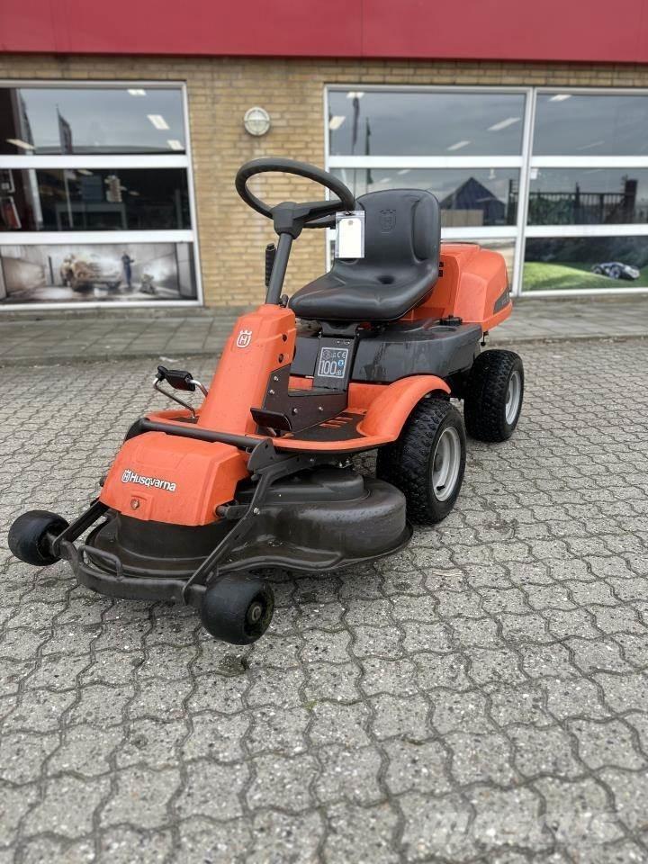 Husqvarna R13C Kompakte traktorer