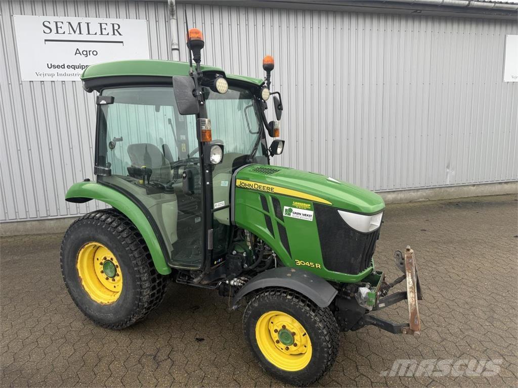 John Deere 3045R Kompakte traktorer