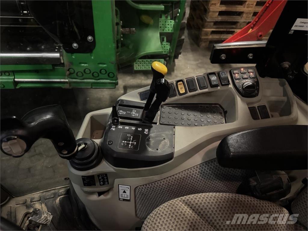 John Deere 3046R Kompakte traktorer