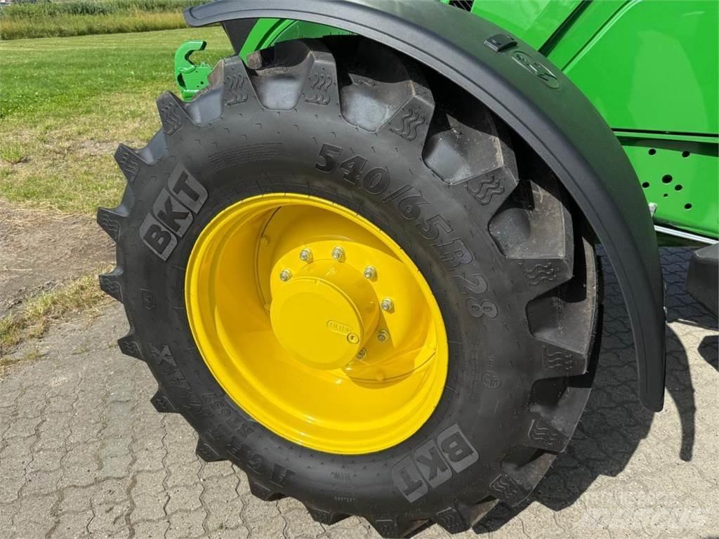 John Deere 6155M Traktorer