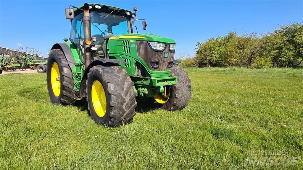 John Deere 6210R Traktorer