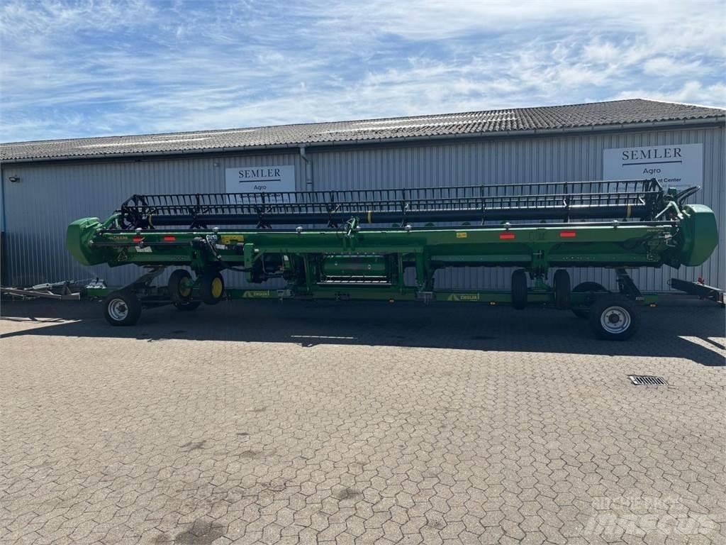 John Deere 735D Hoveder til mejetærskere