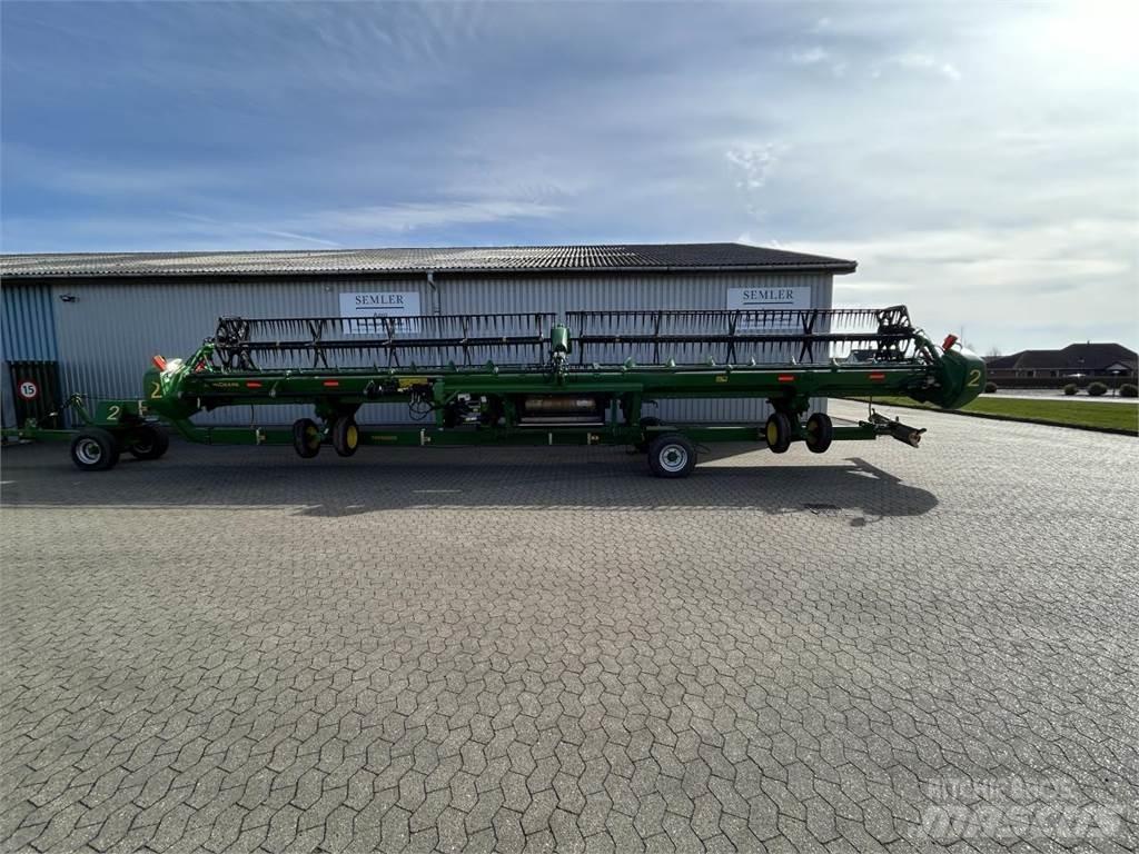 John Deere 740D Hoveder til mejetærskere