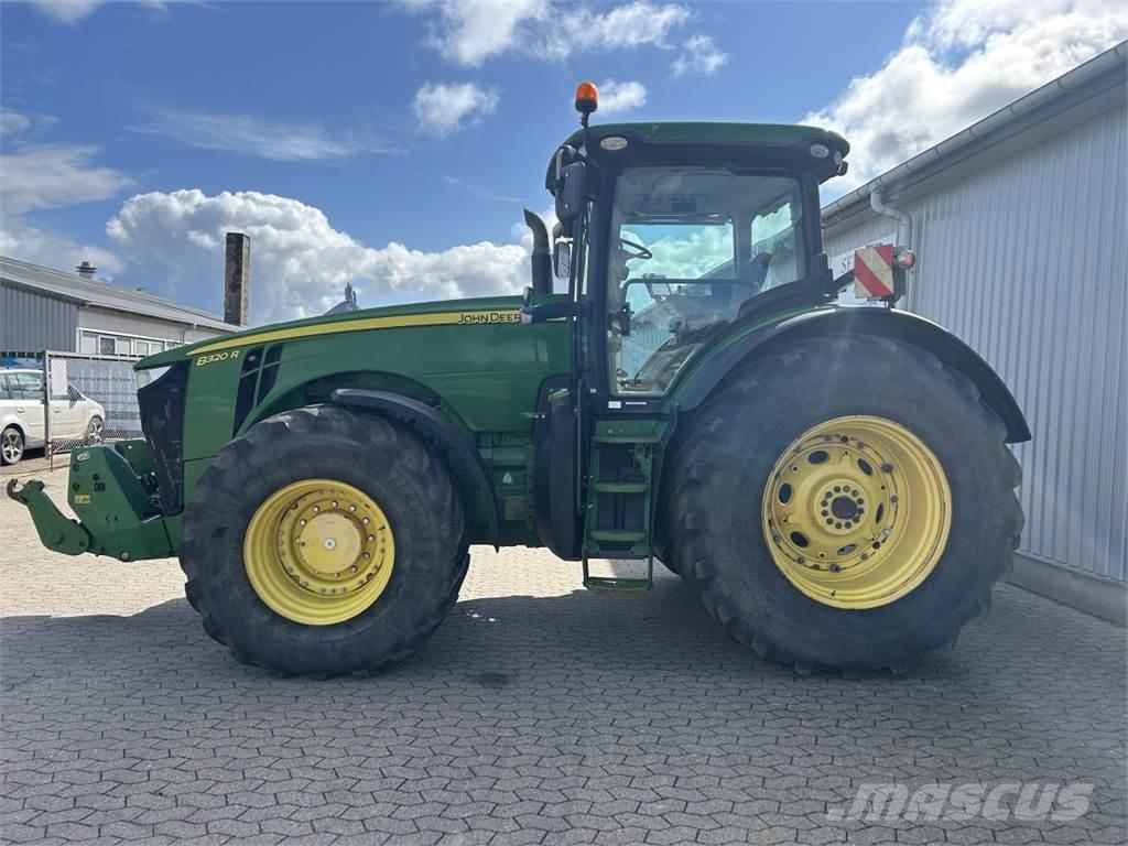 John Deere 8320R Traktorer