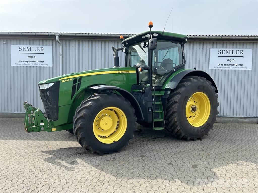 John Deere 8320R Traktorer