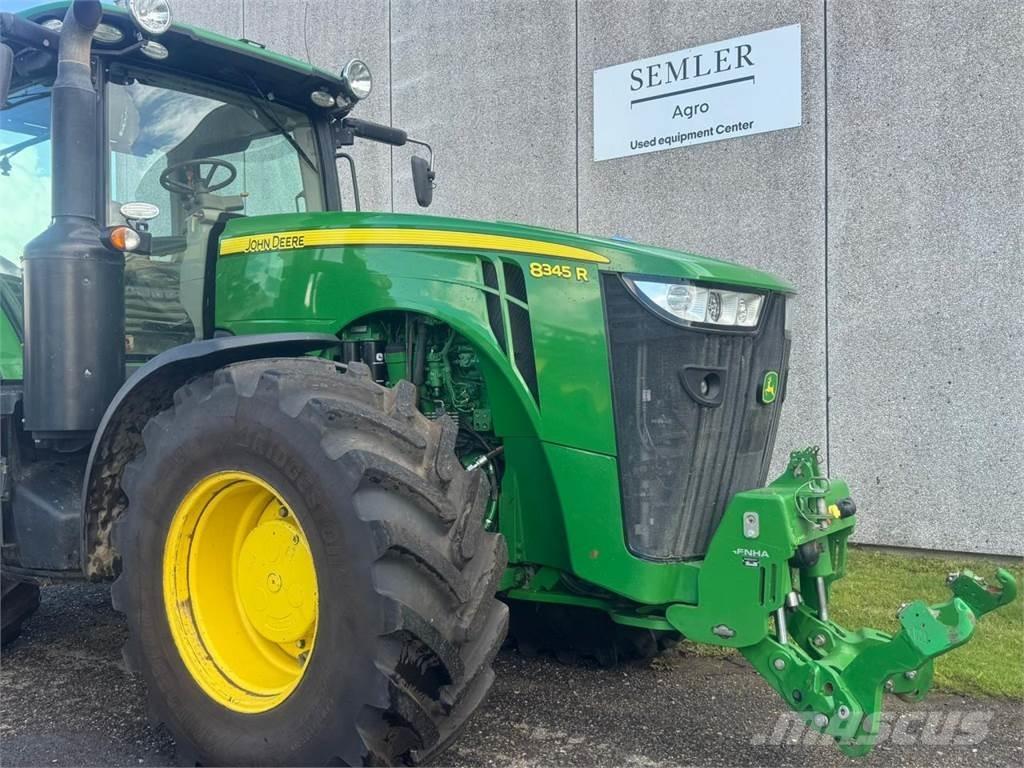 John Deere 8345R Traktorer