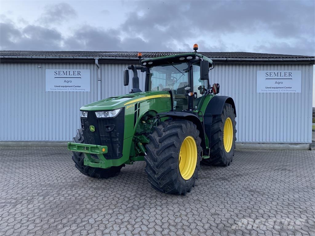 John Deere 8370R Traktorer