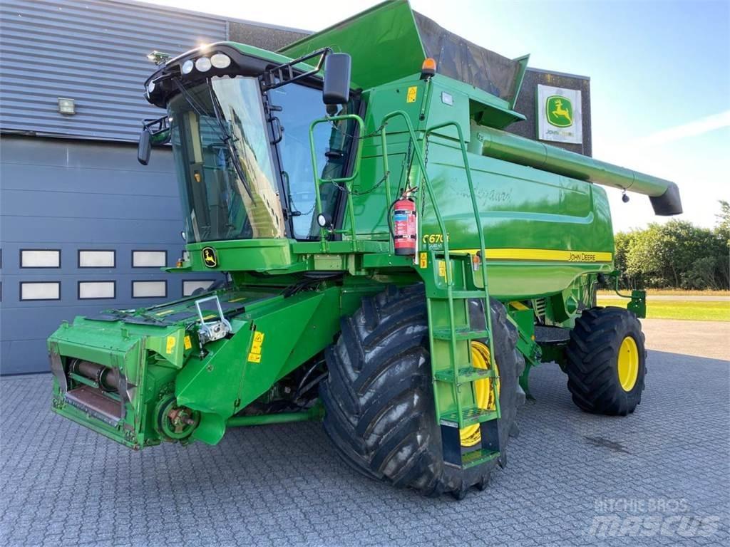 John Deere C670 Mejetærskere