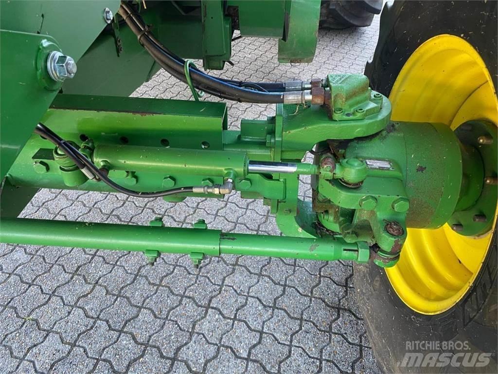 John Deere C670 Mejetærskere