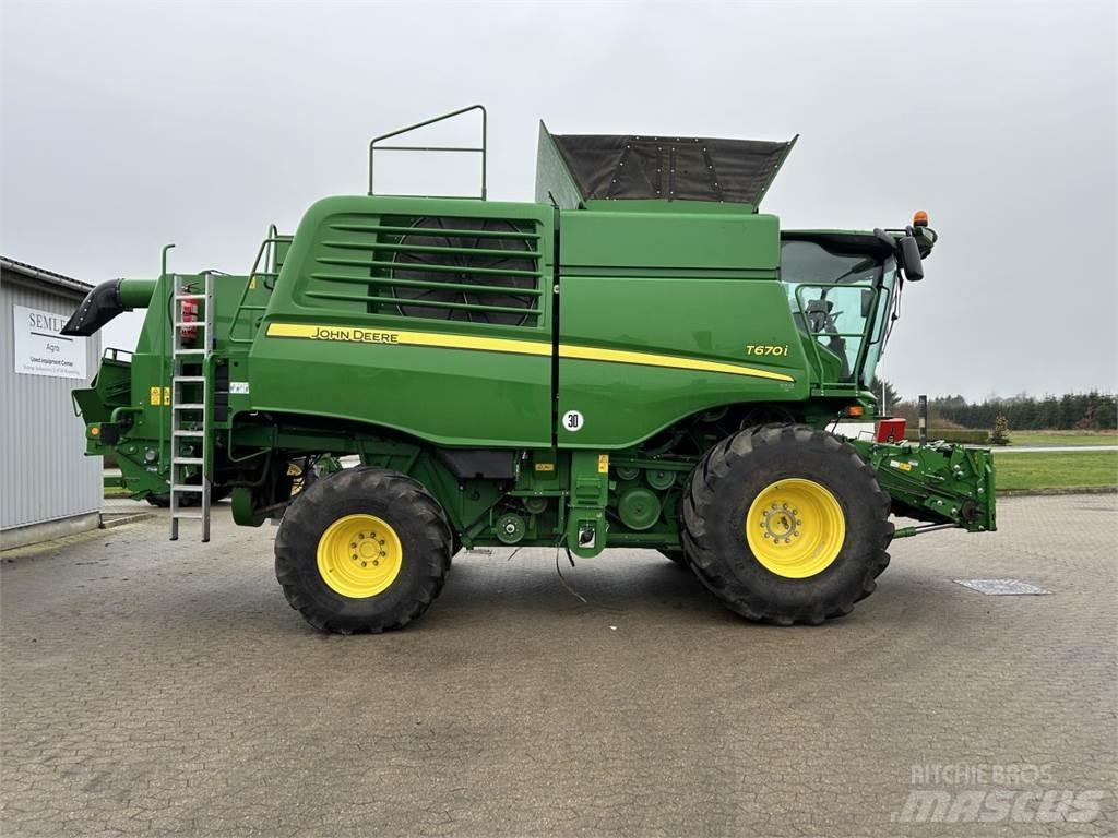 John Deere T670 Mejetærskere