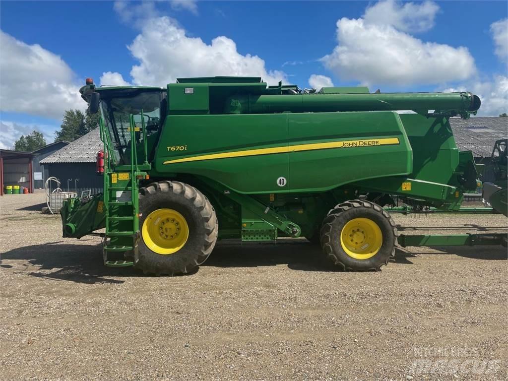 John Deere T670I Mejetærskere