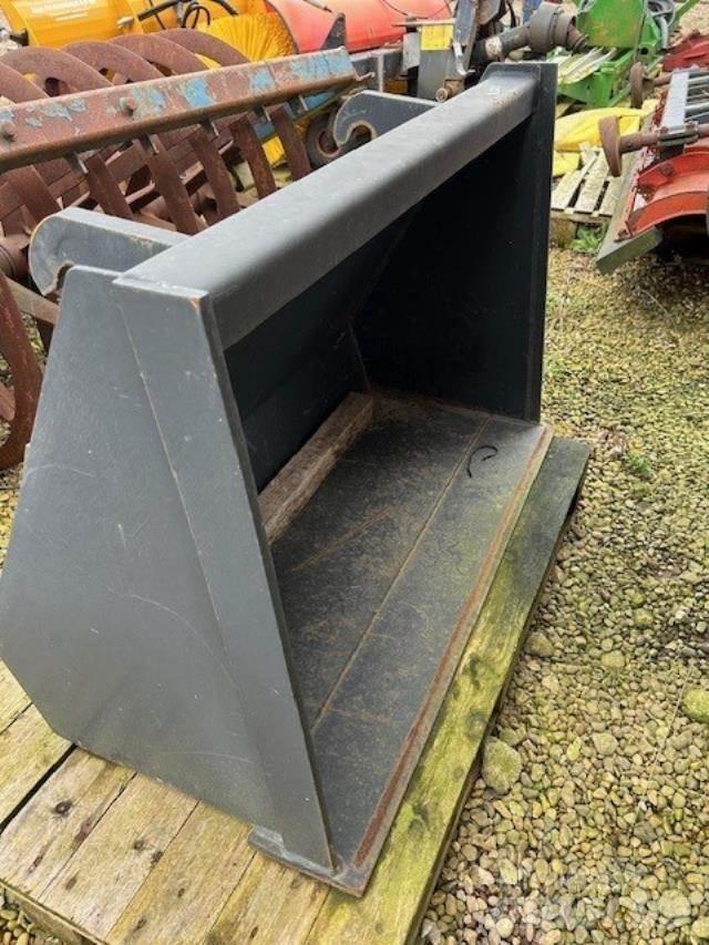 Kirk 106X50X70 Skovle