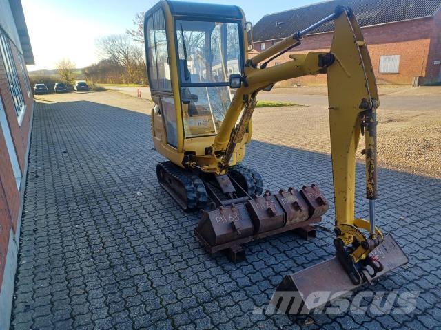Komatsu PC15R Minigravemaskiner