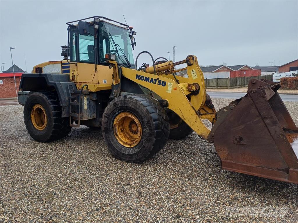 Komatsu WA 320 Læssemaskiner på hjul