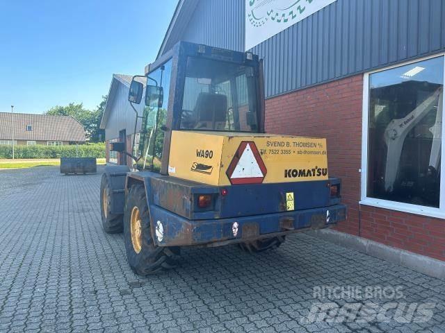 Komatsu WA90 Læssemaskiner på hjul