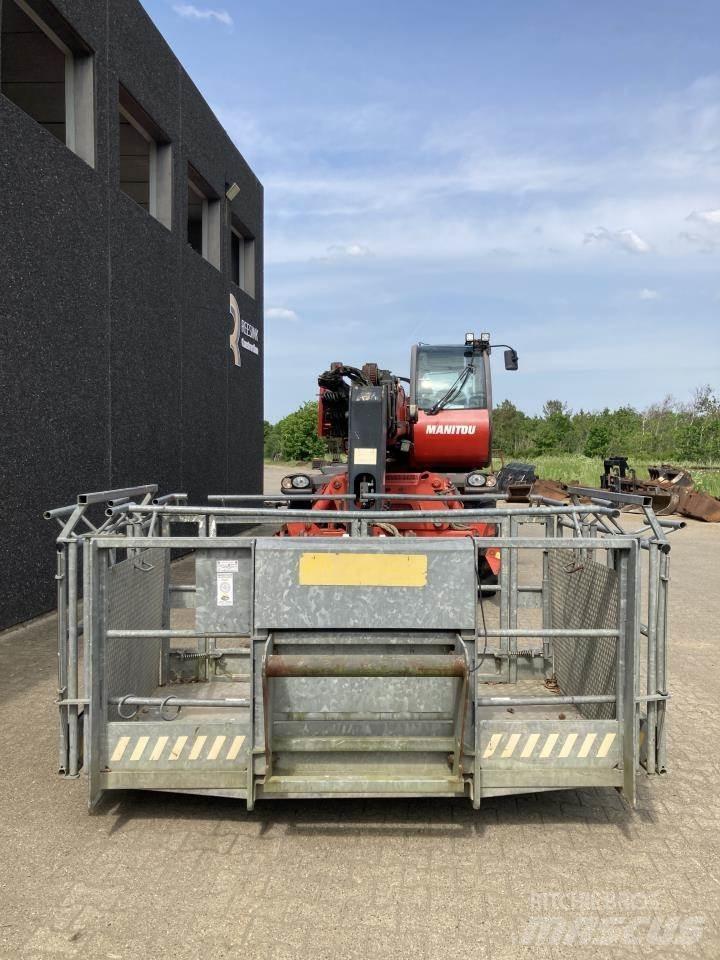 Manitou MRT2540 Teleskoplæssere