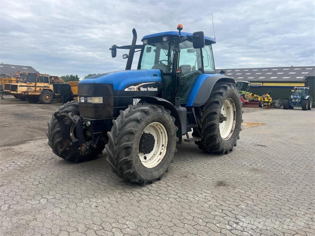 New Holland TM 175 Traktorer