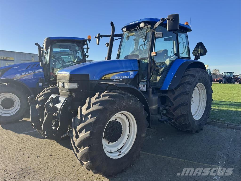 New Holland TM155 Traktorer
