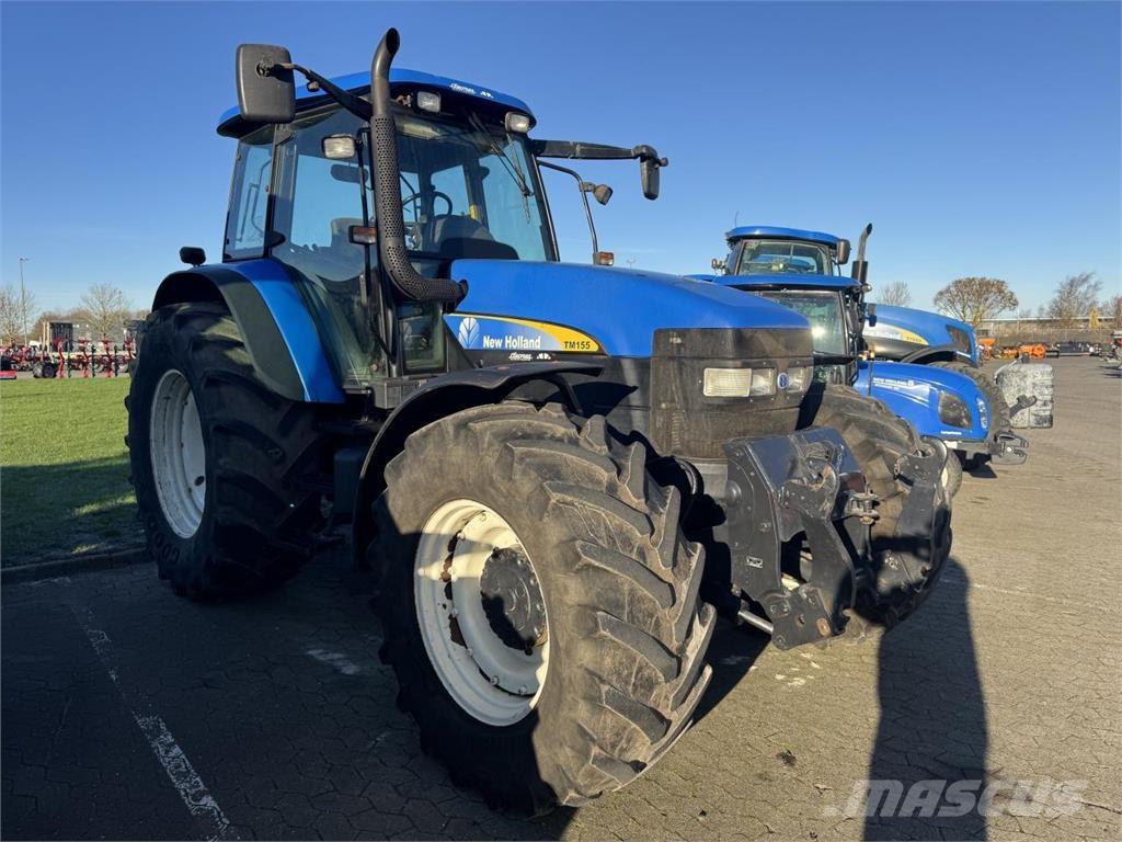 New Holland TM155 Traktorer
