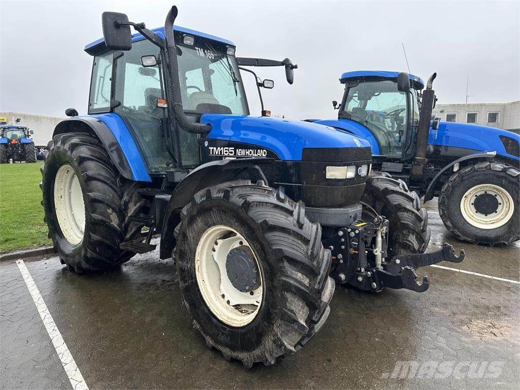 New Holland TM165 Traktorer