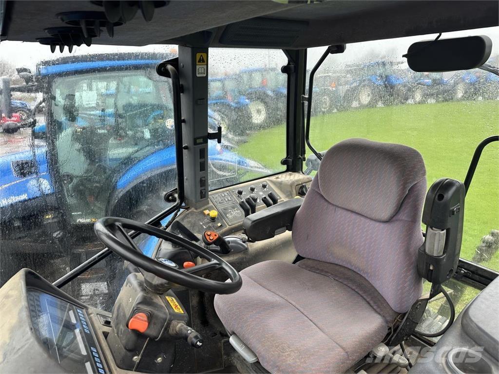 New Holland TM165 Traktorer