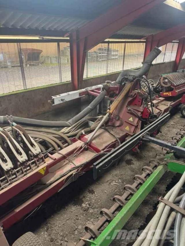 Vredo 12 Gødningssprøjter