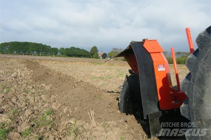  - - -  BOXER AGRI Grubber