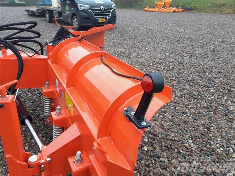  - - -  BOXER AGRI Sneskovle og -plove