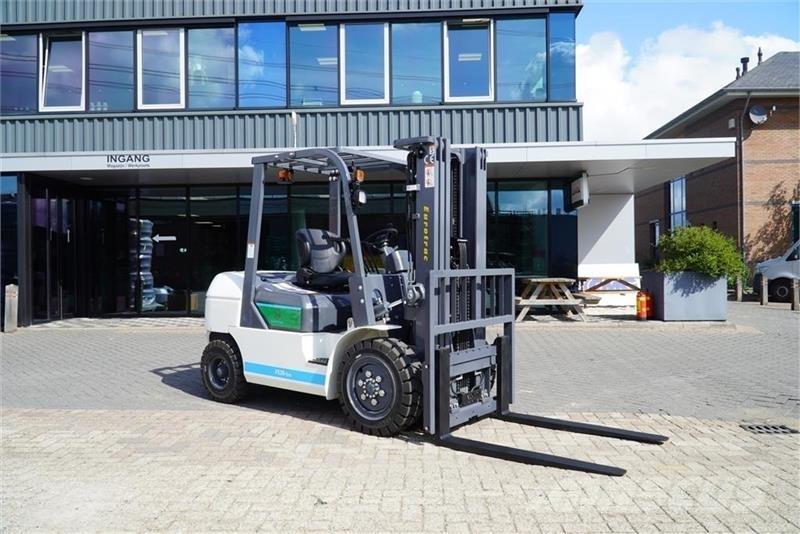 Eurotrac  Diesel gaffeltrucks