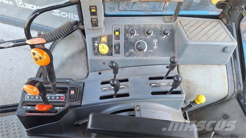 Ford 8240 Traktorer