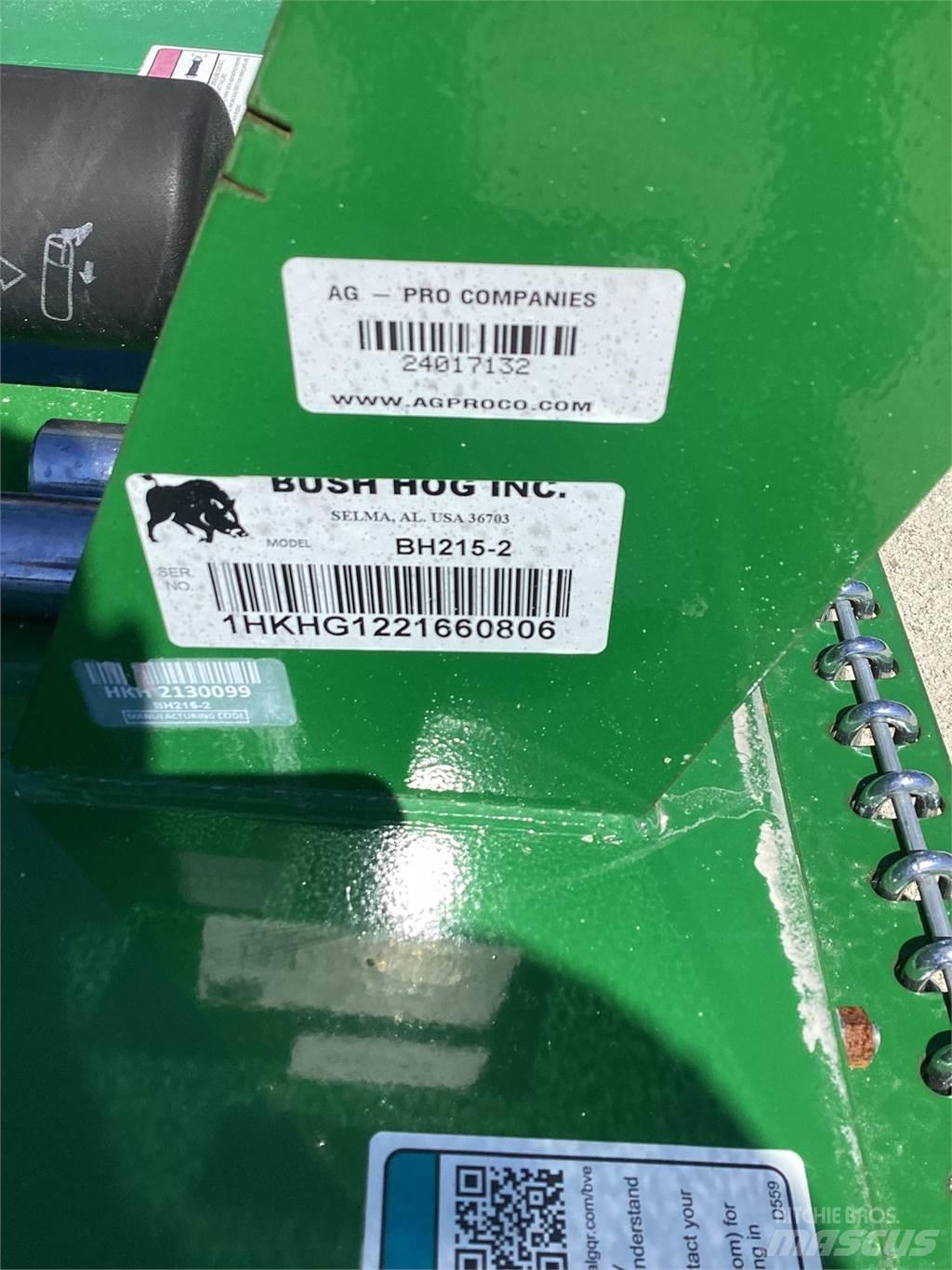 Bush Hog BH215 Balleskærere og -stablere