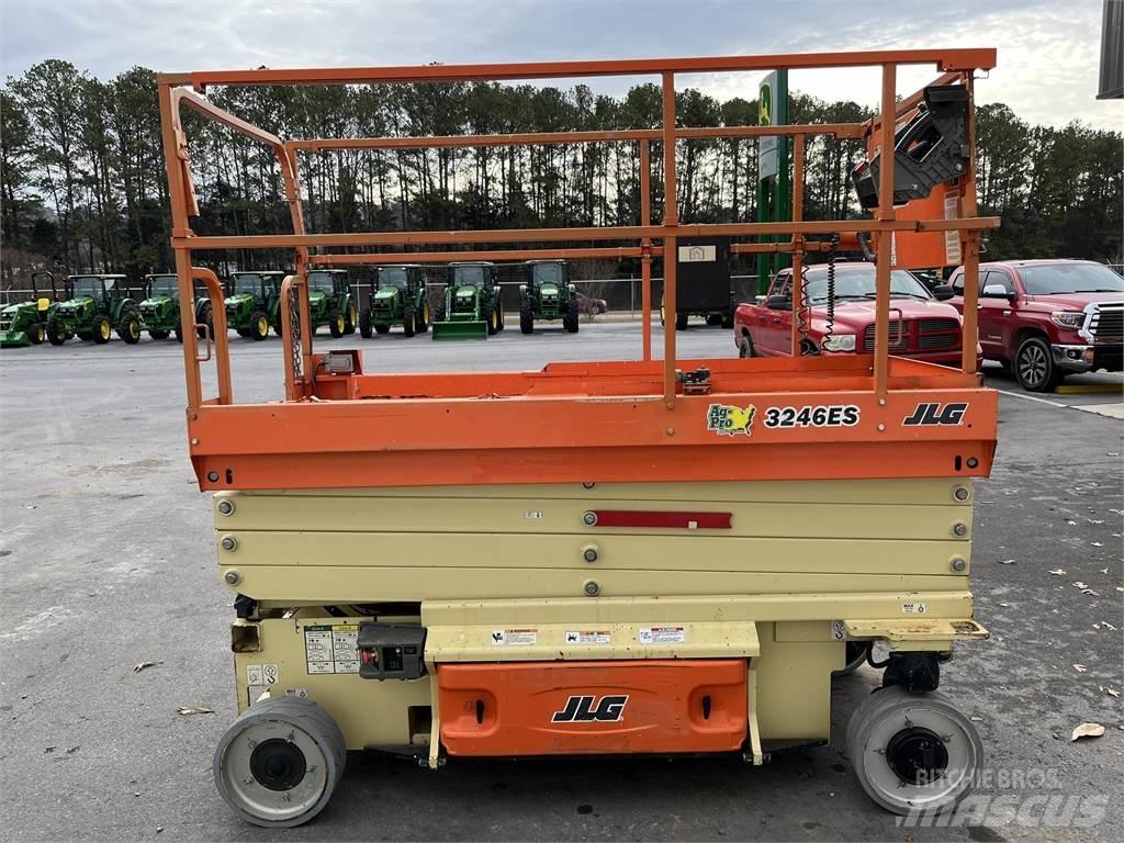 JLG 3246ES Andre kraner
