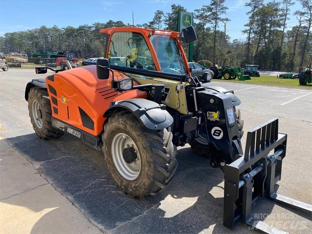 JLG 832 Teleskoplæssere