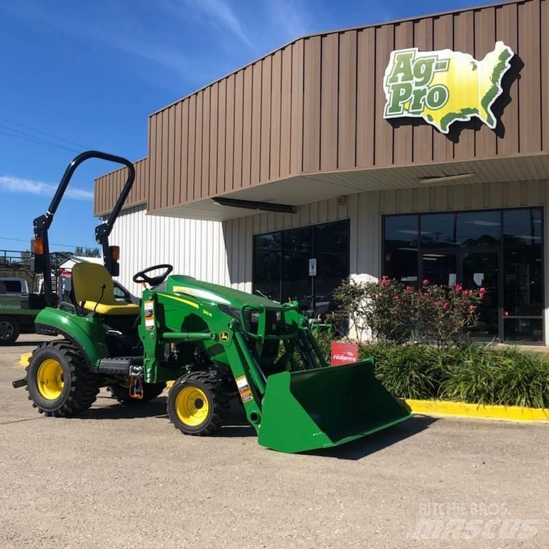 John Deere 1023E Kompakte traktorer