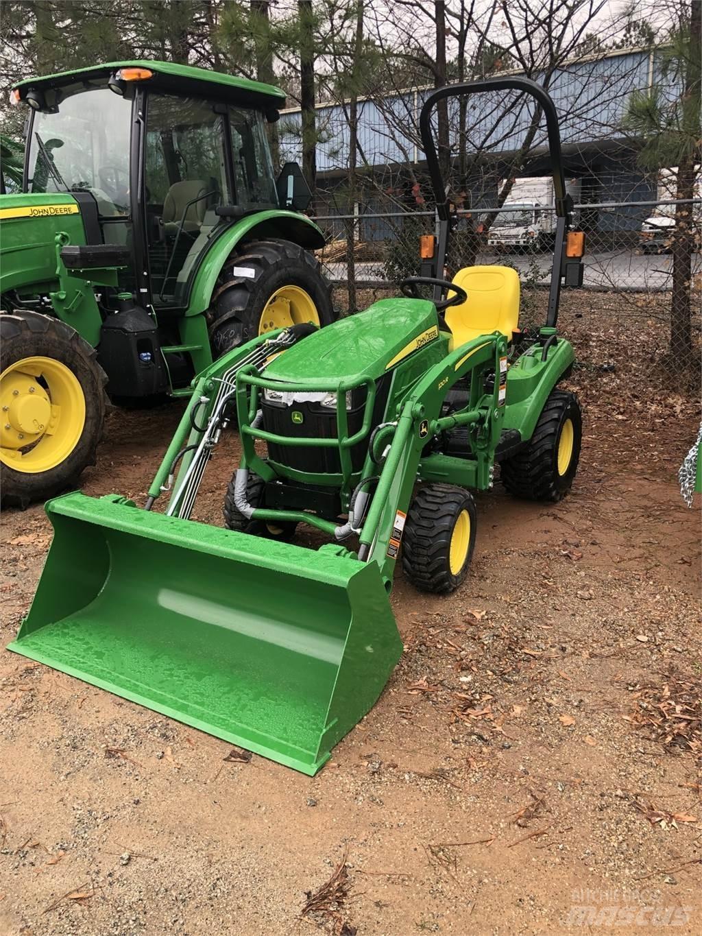 John Deere 1023E Kompakte traktorer