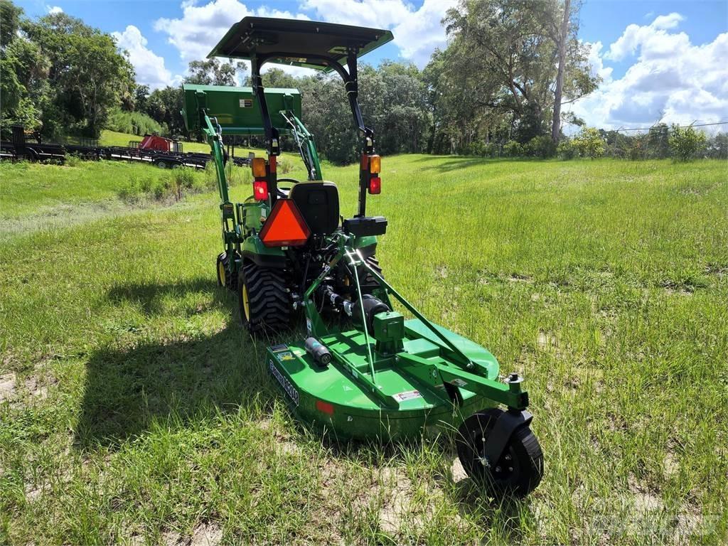 John Deere 1023E Kompakte traktorer