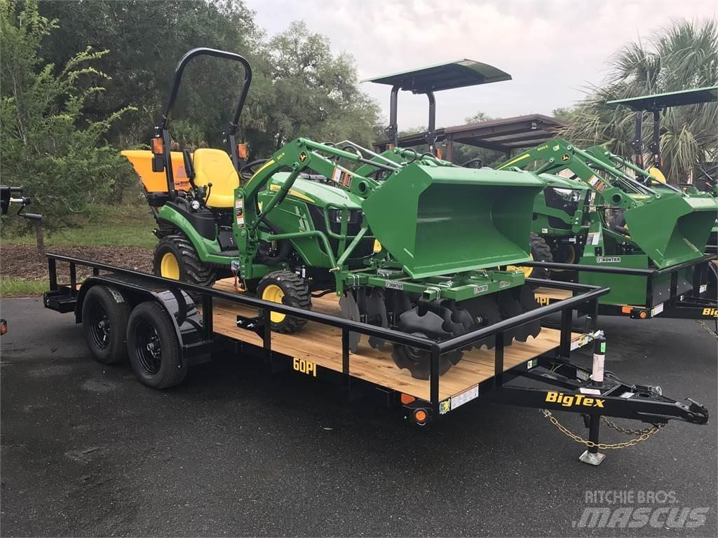 John Deere 1025R Kompakte traktorer