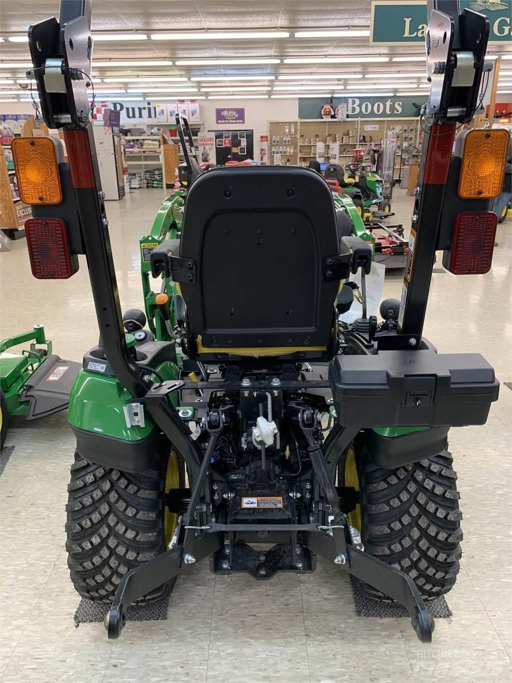 John Deere 1025R Kompakte traktorer