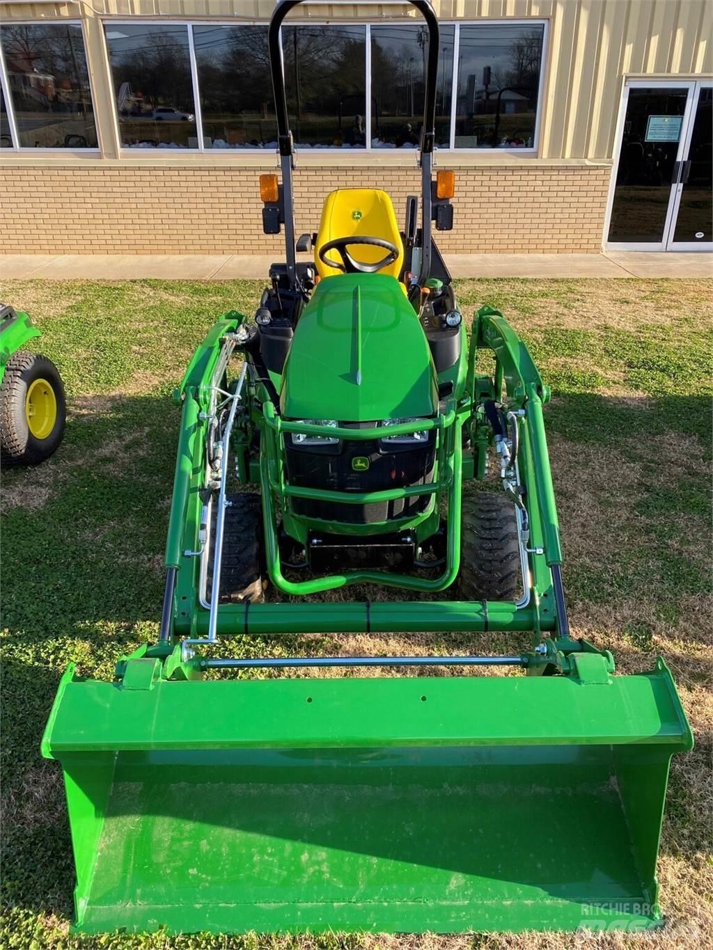 John Deere 1025R Kompakte traktorer