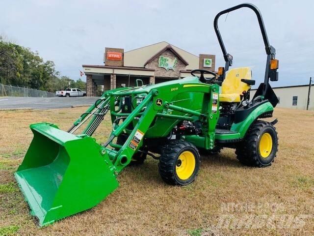 John Deere 1025R Kompakte traktorer