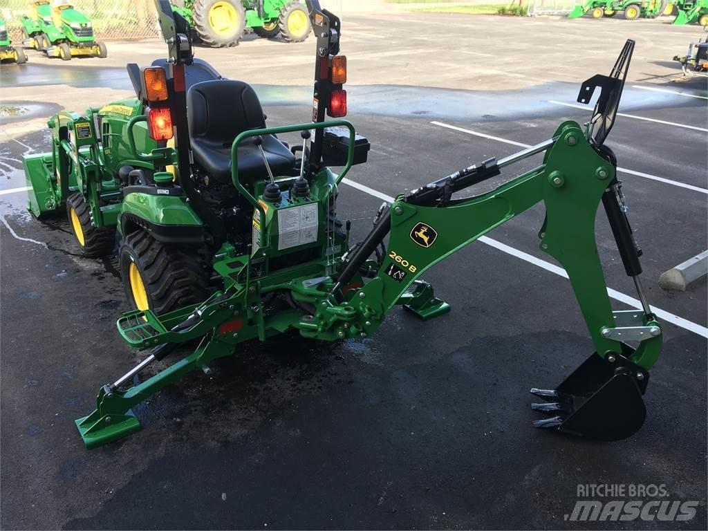 John Deere 1025R Kompakte traktorer