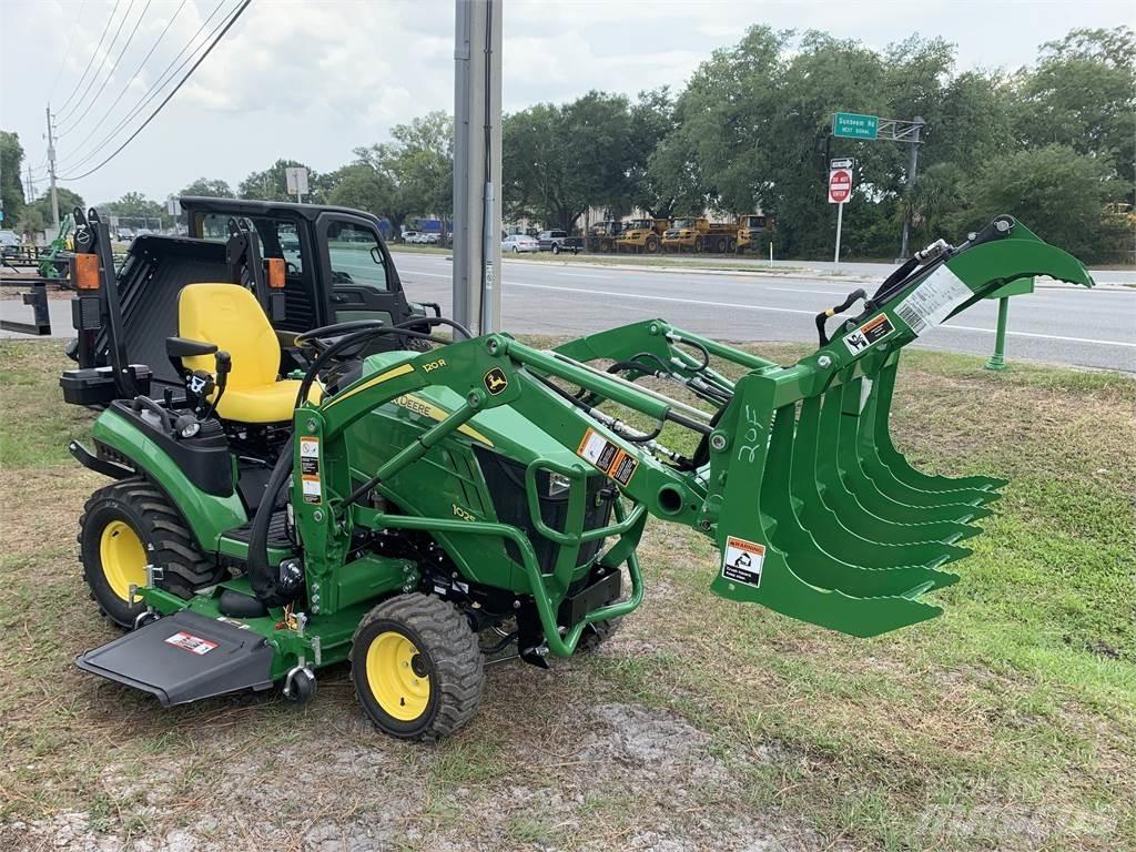 John Deere 1025R Kompakte traktorer