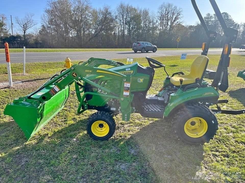 John Deere 1025R Kompakte traktorer