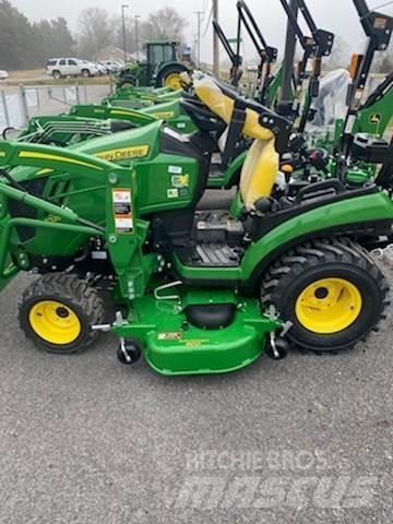 John Deere 1025R Kompakte traktorer