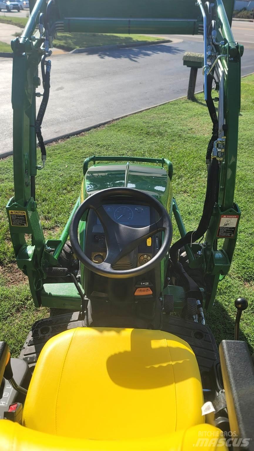 John Deere 1025R Kompakte traktorer