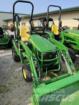 John Deere 1025R Kompakte traktorer