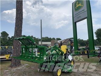 John Deere 1025R Kompakte traktorer