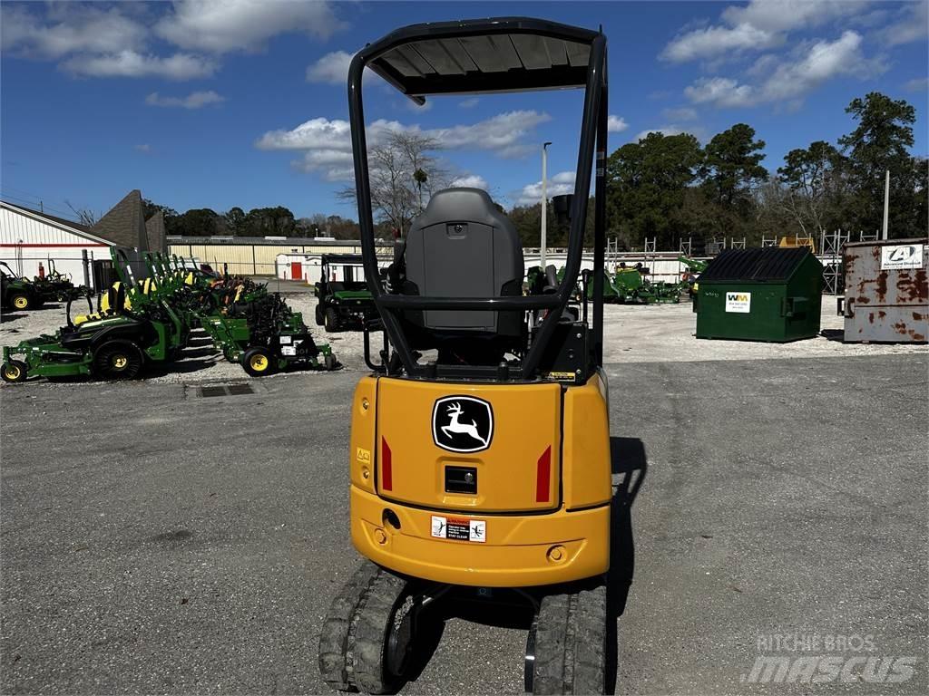 John Deere 17 P Minigravemaskiner